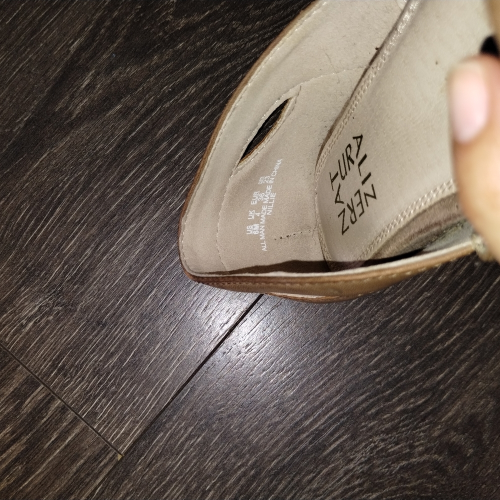 Naturalizer Women's Brown Woven Flats - Picture 6 of 6
